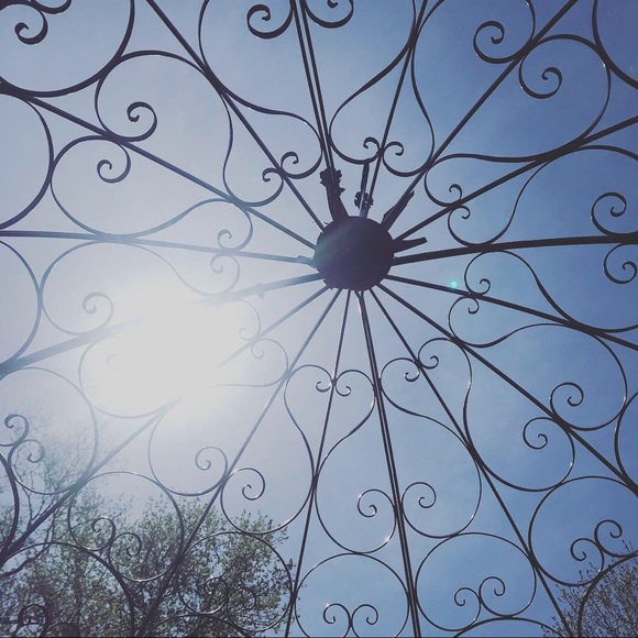 Meet your Posher, Veronica - Picture 1 of 1